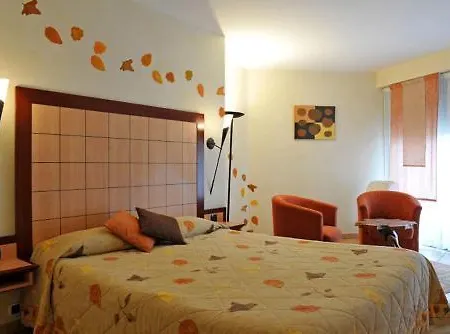 Hotel La Sapinière Brioude